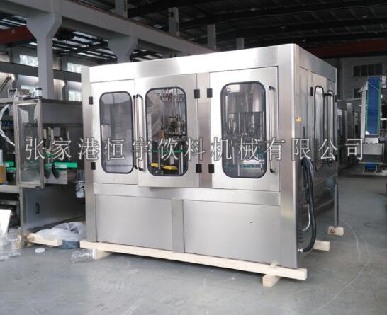礦泉水灌裝機(jī)