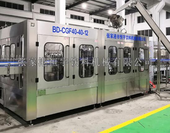 啤酒灌裝機(jī)