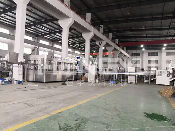 純凈水灌裝機(jī)